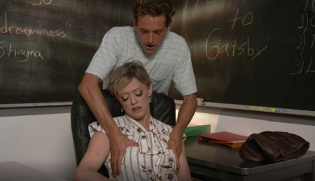 Зрелая училка давно без мужской ласки