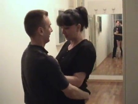 Взял силой соседку по комуналке