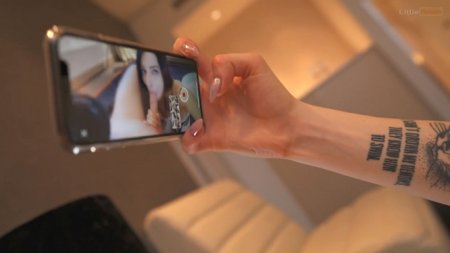 Накончал в пизду молодой брюнетке после ебли