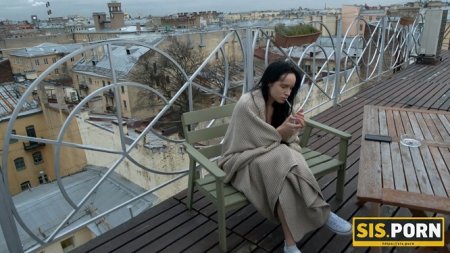 Едва перекурила и снова ублажать боагтого мажора